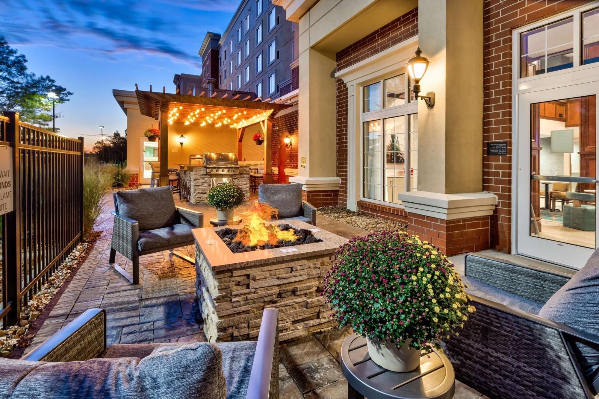 Homewood Suites By Hilton Cleveland-Beachwood Exterior photo
